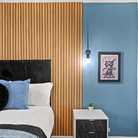 Apartman Stunning Penthouse On Bristols Harbourside Bristol