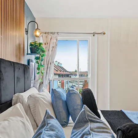 Stunning Penthouse On Bristols Harbourside Lägenhet Bristol