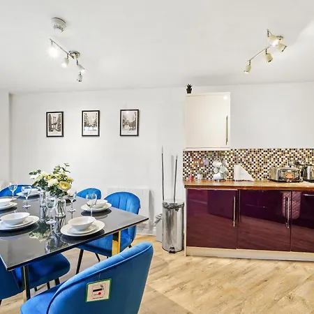 דירה Stunning Penthouse On Bristols Harbourside *